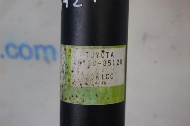 Амортизатор задньої підвіски 4853035120 TOYOTA