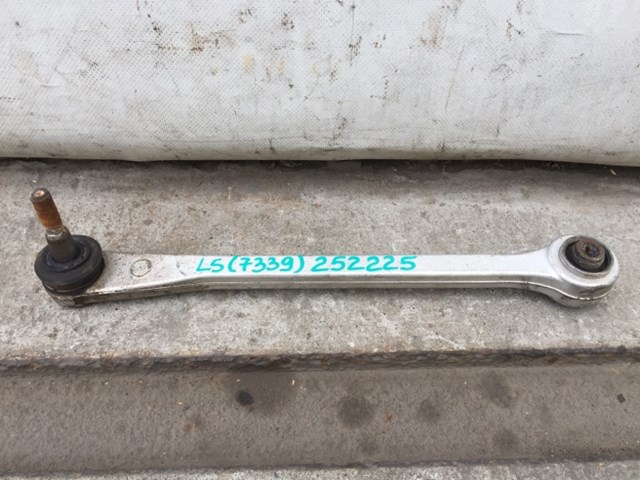 Задня поперечна тяга 4871050080 TOYOTA