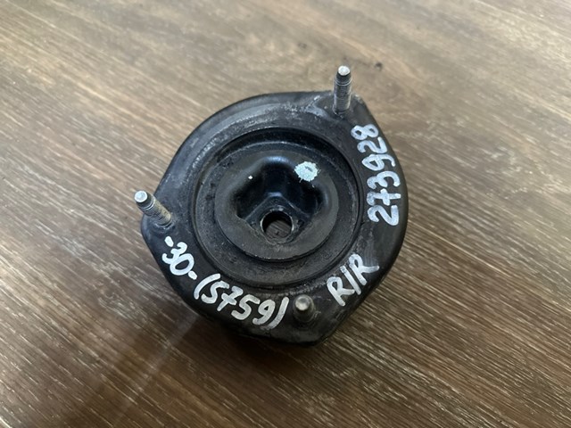 Опора амортизатора заднього, правого 4875006060 TOYOTA