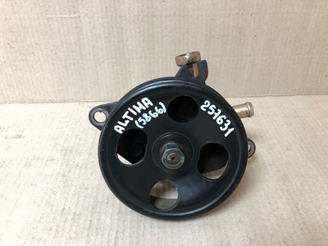 Помпа ГПК Nissan Altima L31