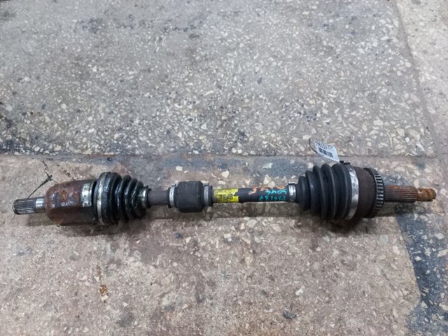 Привід передній лівий 49500B2300 HYUNDAI