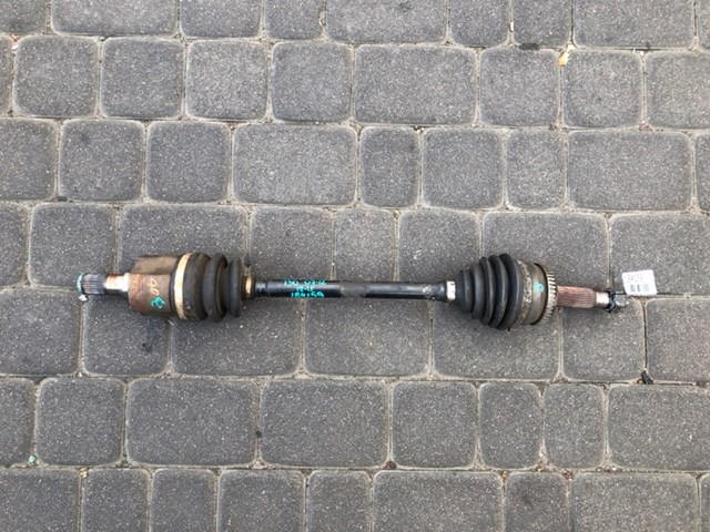 Привід лівий 495012L410 HYUNDAI