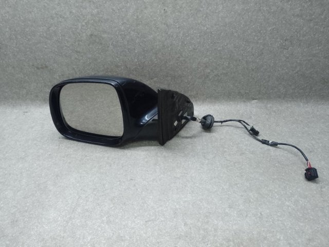 Дзеркальний елемент лівий 4L0857535 VAG