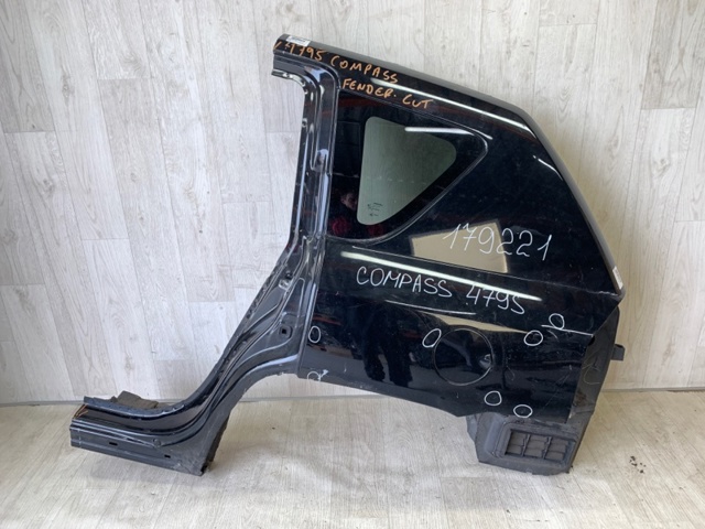 Лючок (дверцята) бензобака 5074082AA CHRYSLER
