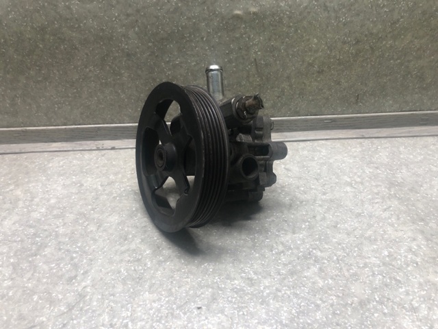 Насос кермового управління 5105048AB CHRYSLER