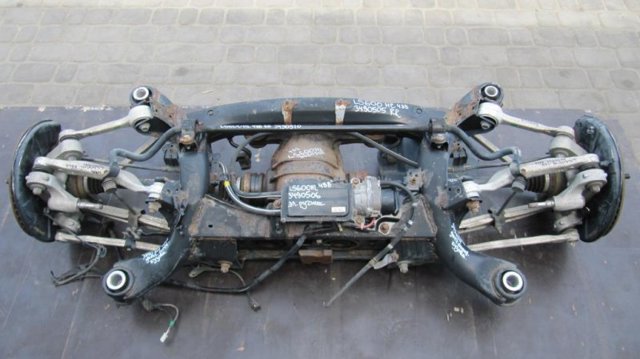 Підрамник задній 5120650050 TOYOTA