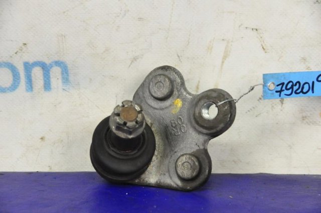 Кульова опора, нижня 51230SNAA03 HONDA