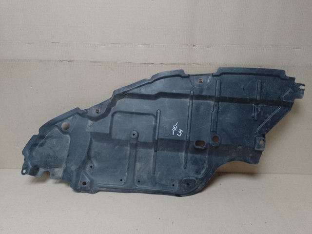 Захист двигуна, лівий 5144233230 TOYOTA