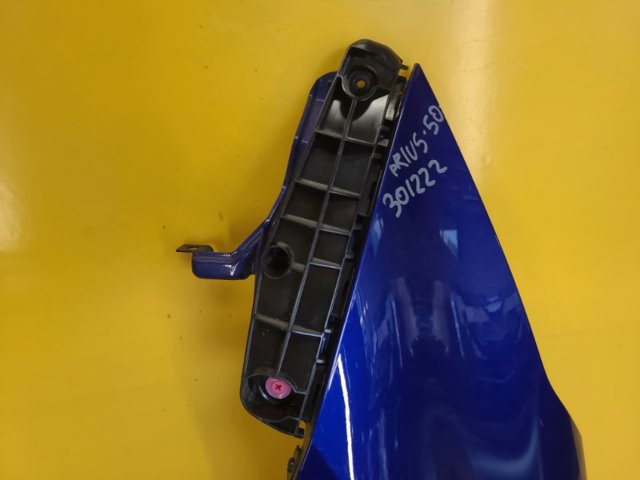 Кріплення бампера 5211647050 TOYOTA