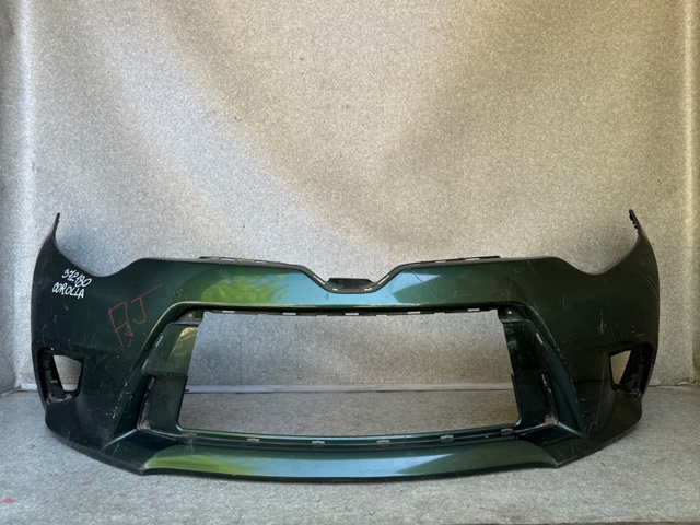 Буфер (бампер) передній 5211903904 TOYOTA