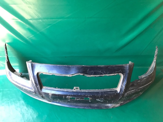 Бампер передній 5211905906 TOYOTA