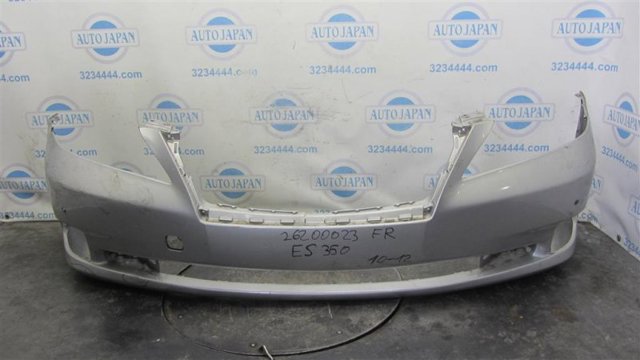 Буфер (бампер) передній 5211933972 TOYOTA