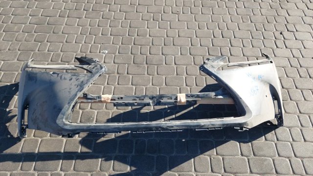 Бампер передній в зборі 5211978901 TOYOTA