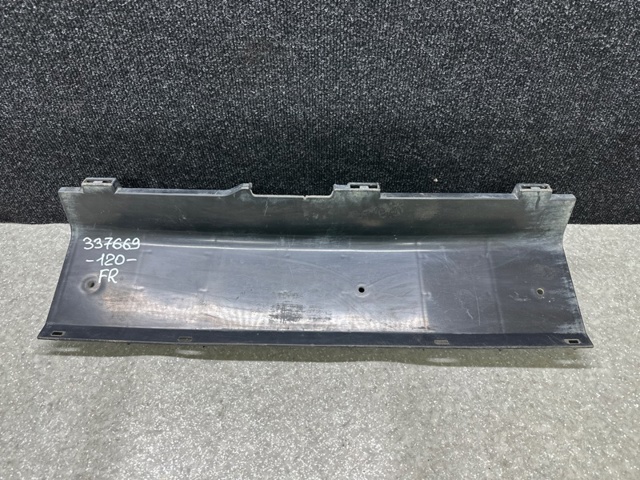 Швелер переднього бампера 5212260010 TOYOTA