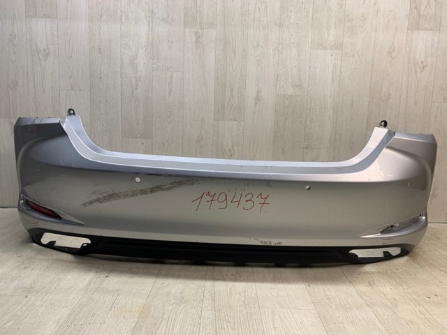 Бампер задній 5215933969 TOYOTA