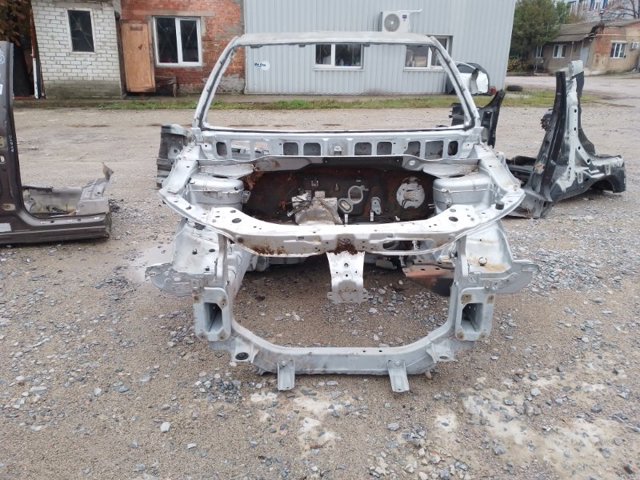 Лонжерон рами передній лівий 5220C567 MITSUBISHI