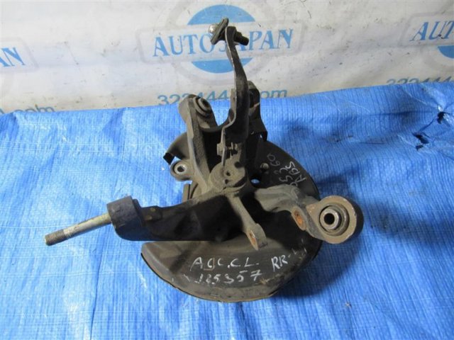 Цапфа поворотного кулака 52215SEAE04 HONDA