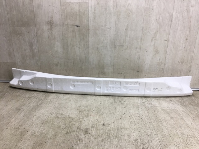 Абсорбер (наповнювач) бампера заднього 5261548330 TOYOTA