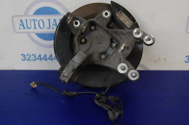 Цапфа - поворотний кулак задній, лівий 527103Q010 HYUNDAI