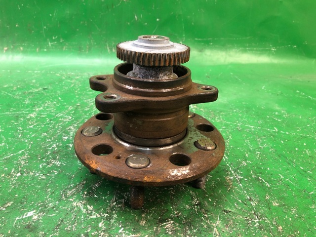 Підшипник задньої маточини 527302G200 HYUNDAI