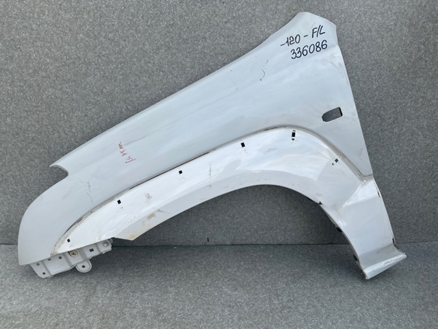 Ліве переднє крило 538026A160 TOYOTA