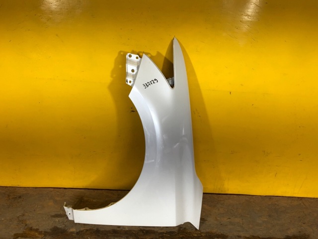 Переднє ліве крило 5380276010 TOYOTA