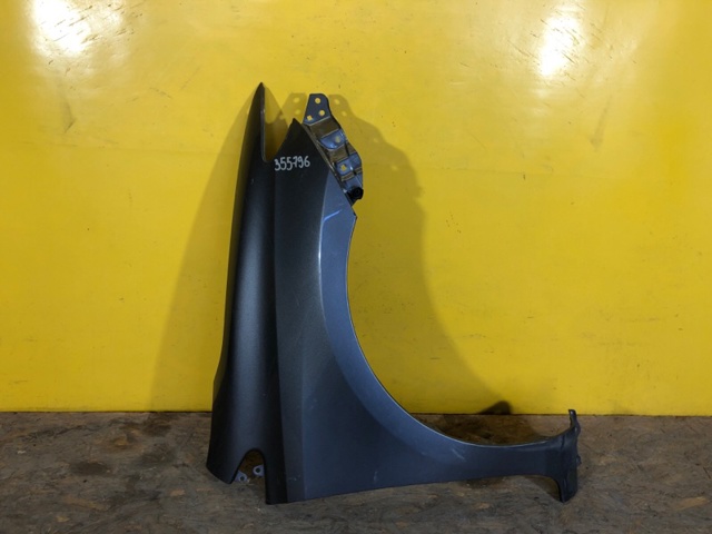 Переднє праве крило 5381102340 TOYOTA