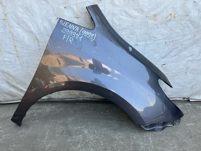 Переднє праве крило 5381108050 TOYOTA