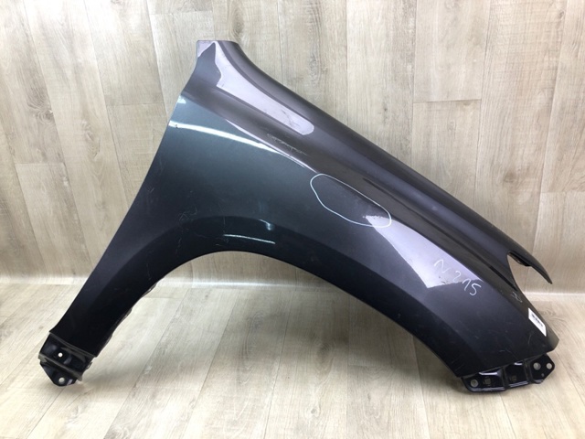 Переднє праве крило 5381160A90 TOYOTA