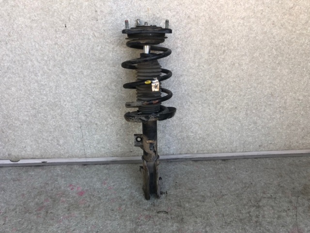 Стійка передня права 54660B2030 HYUNDAI