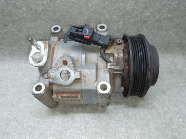 Компресор системи кондиціювання 55111104AD CHRYSLER