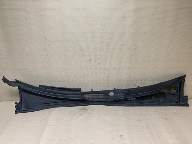 Водостік лобового скла, жабо 5570806030 TOYOTA