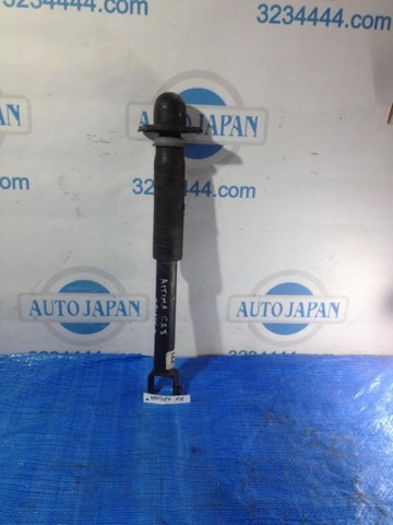 Амортизатори задні 562103TA1B NISSAN