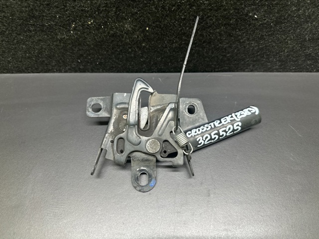 Замок кришки капота 57310FJ010 SUBARU