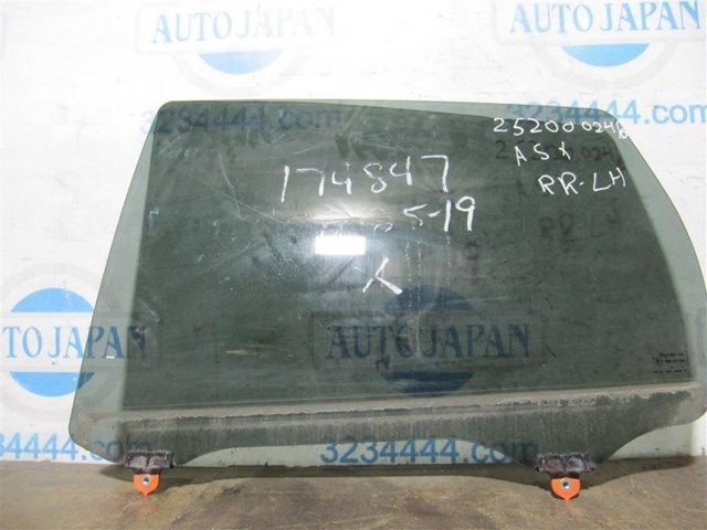 Скло заднє ліве 5736A253 MITSUBISHI
