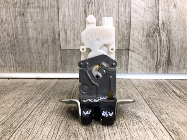 Замок кришки багажника 5808A129 MITSUBISHI