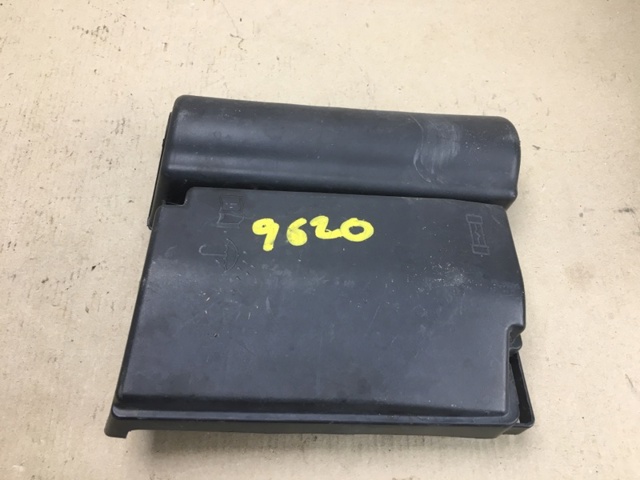 Кришка блоку запобіжників 5C0937132A VAG