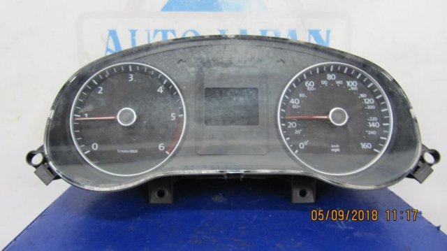 Щиток приладів (комбінація) 5C6920952 VAG