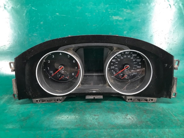Панель приладів 5G1920856A VAG