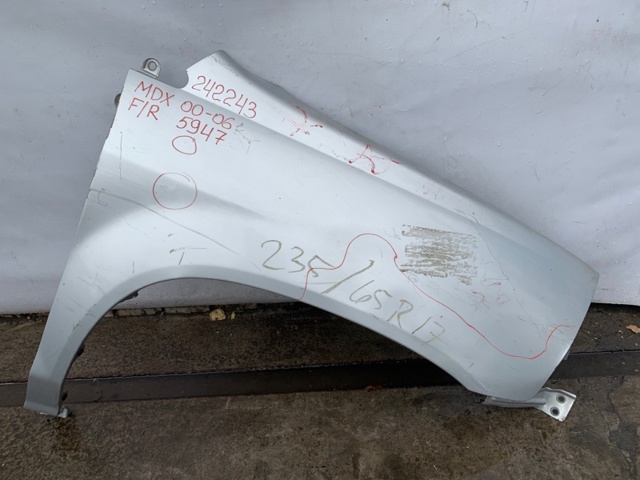 Переднє праве крило 60211S3VA90ZZ HONDA
