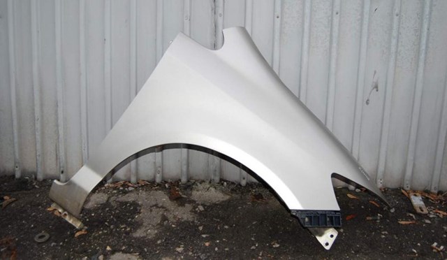 Переднє праве крило 60211SELT10ZZ HONDA