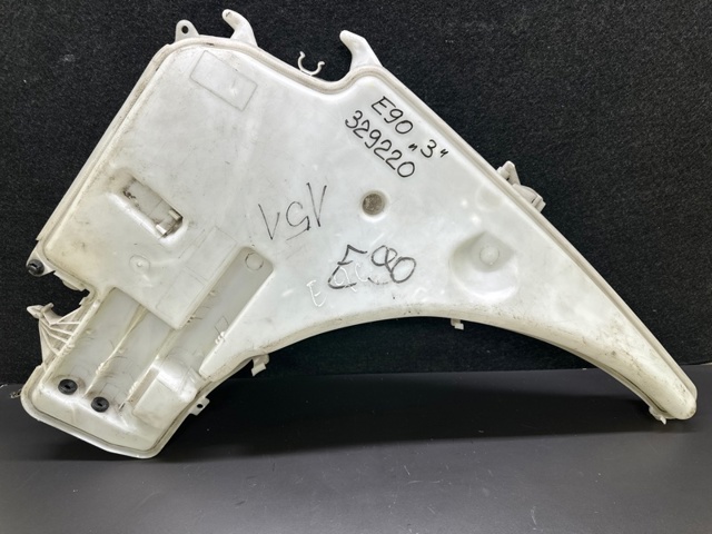 Бачок для омивайки 61677238668 BMW