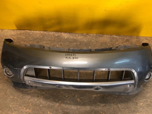 Бампер на авто 62022CC20H NISSAN