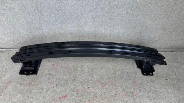Шина бампера переднього 620306RR0A NISSAN