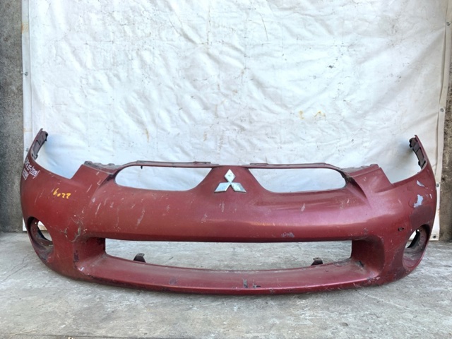 Бампер на авто 6400B274 MITSUBISHI