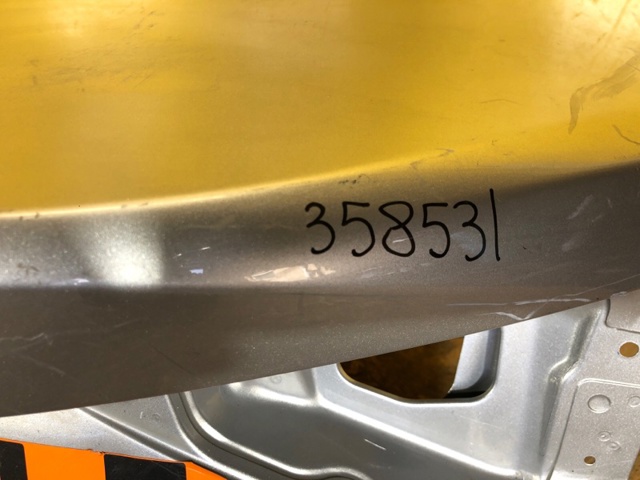 Кришка багажника кузова 6440102F20 TOYOTA