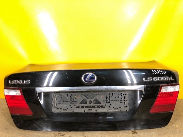 Кришка багажника кузова 6440150270 TOYOTA