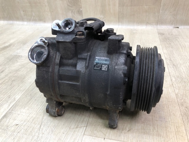 Компресор холодоагенту 64506805025 BMW