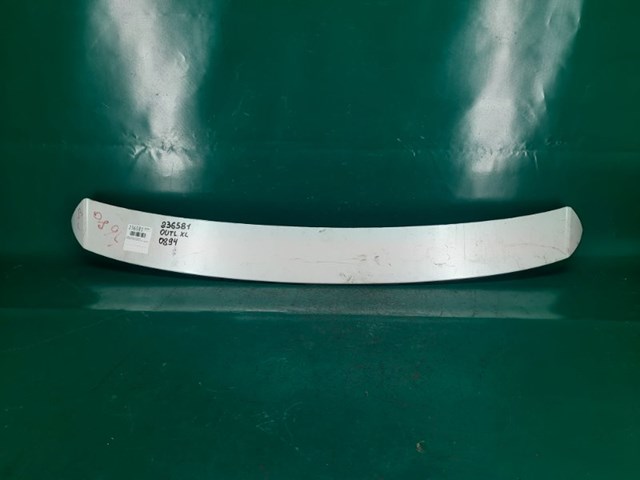 Спойлер багажника (двери 3/5-й задней)mitsubishi outlander xl 6515A012WA