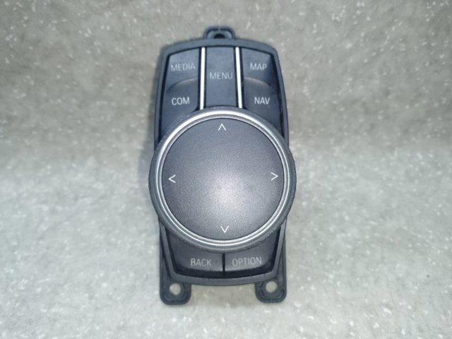 Комутатор системи запалювання 65826820843 BMW